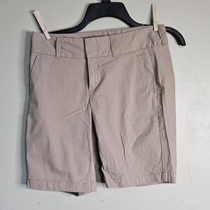 💜J Crew Frankie Bermuda Chino Short  Sz 00💜